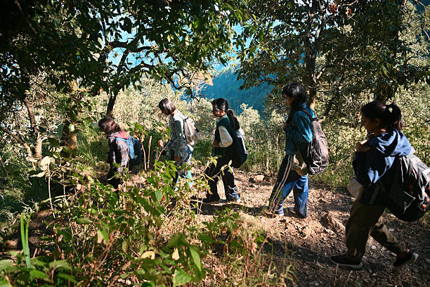 Digital Detox Travel: How to Unplug, Reset Your Mind, and Enjoy More Meaningful Trips